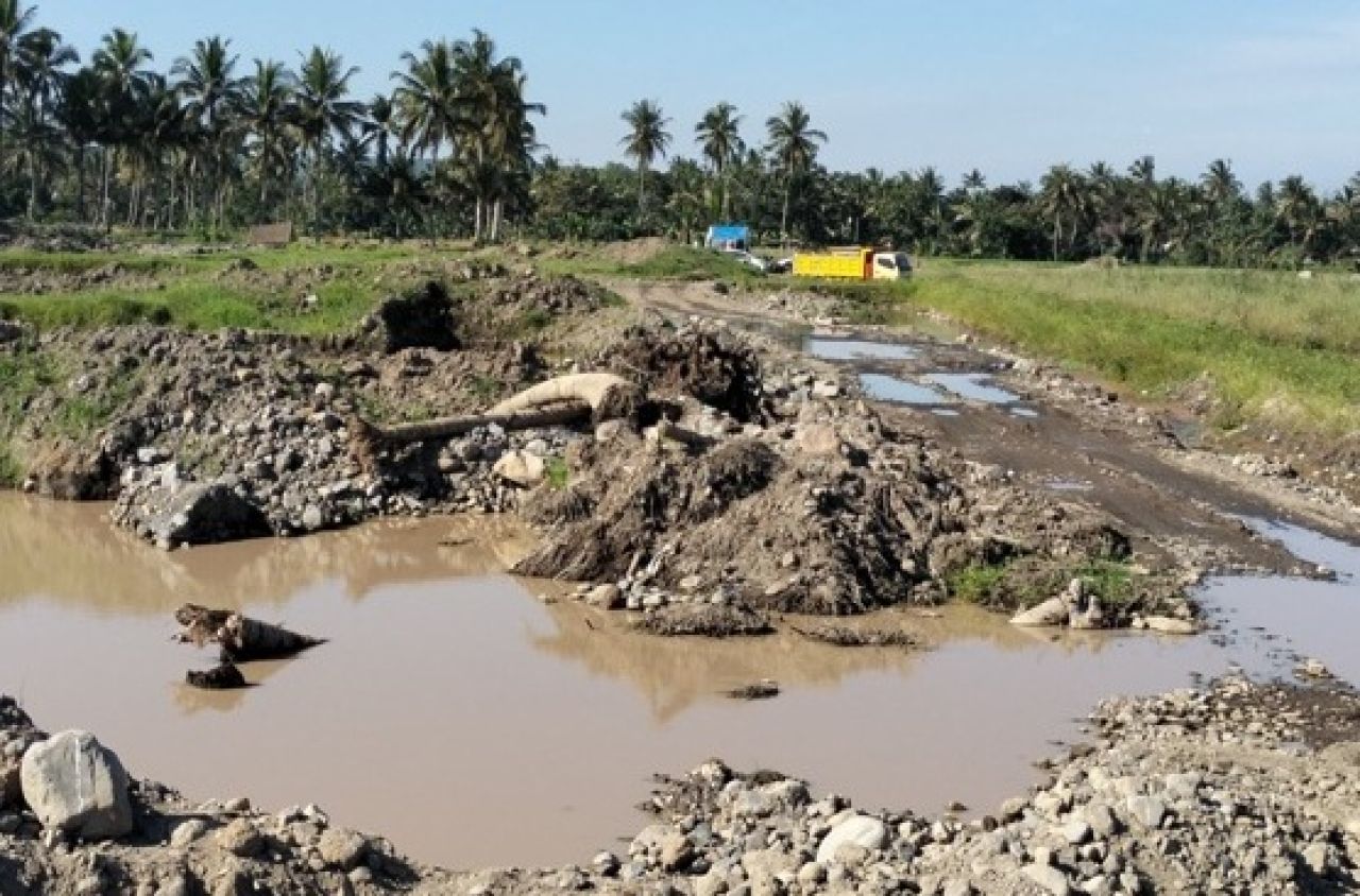 Tambang pasir di Banyuwangi
