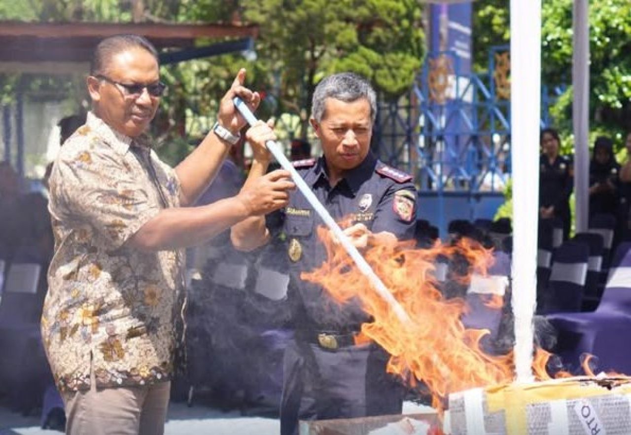 Pemusnahan barang menjadi milik negara
