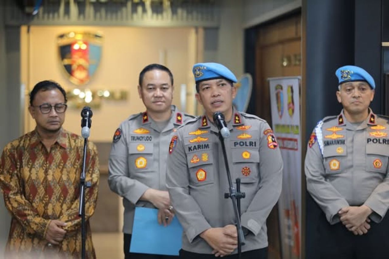 Brigjen Pol. Trunoyudo Wisnu Andiko dan Kadiv Propram