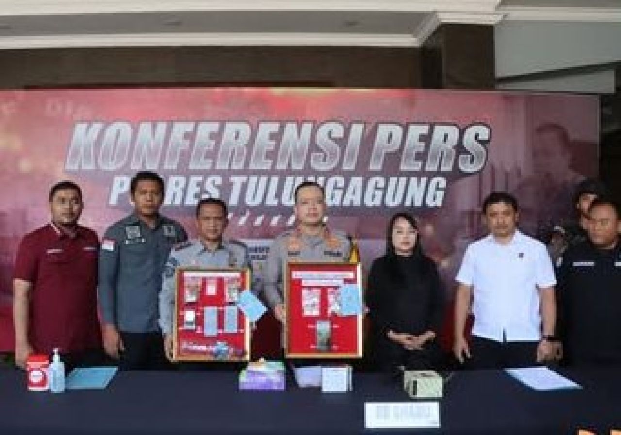 Konferensi pers perkembangan penanganan pengungkapan Kasus narkoba