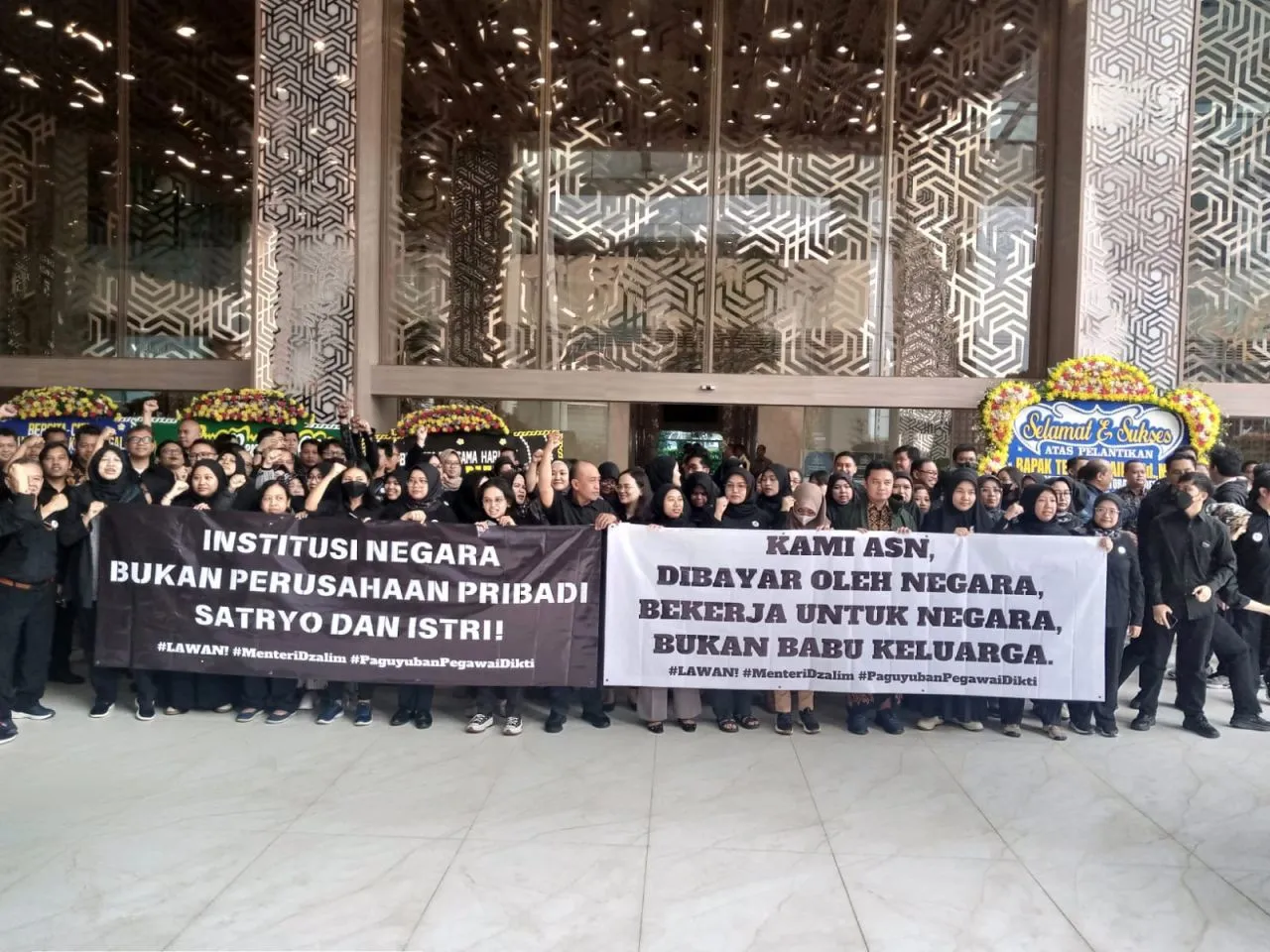 Pemicu Ratusan ASN Demo di Kantor Kemdiktisaintek