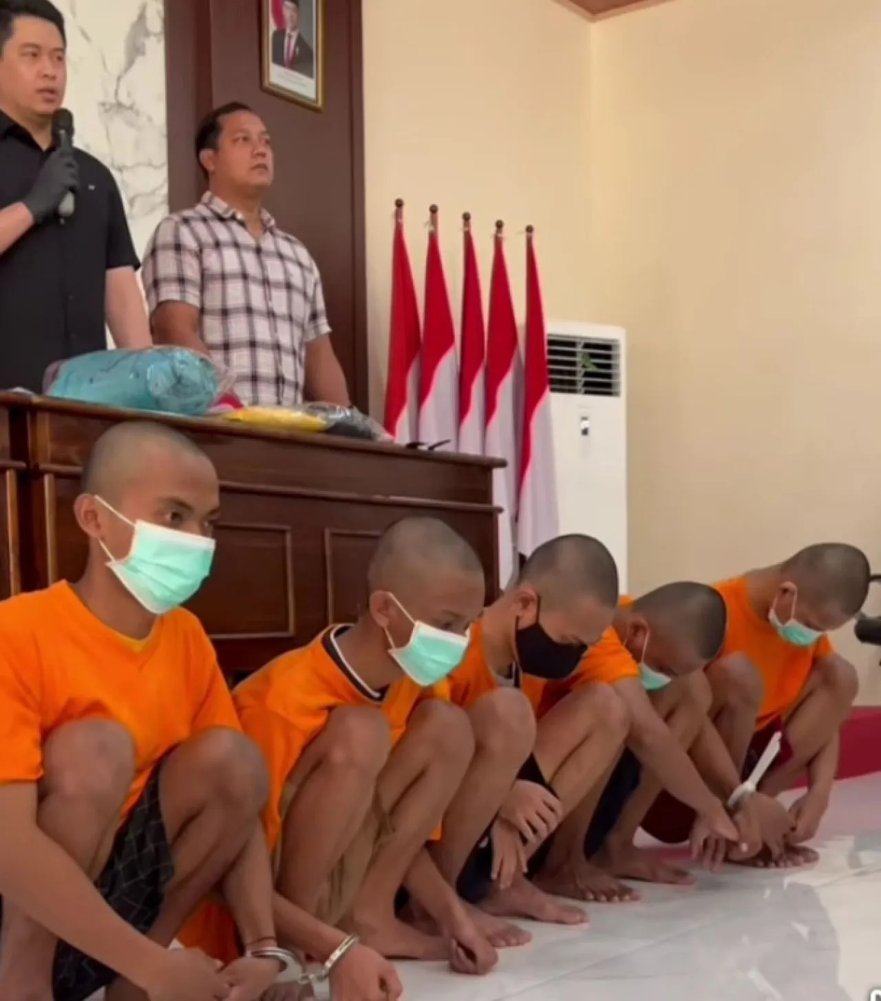 6 Anggota Gengster yang Beraksi di Depan Pabrik Ajinomoto Ditangkap