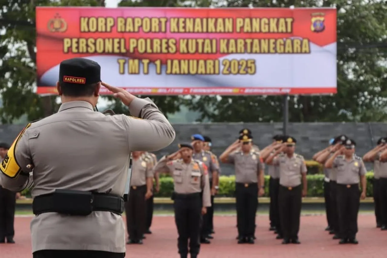 66 Personel Polres Kutai Kartanegara Naik Pangkat