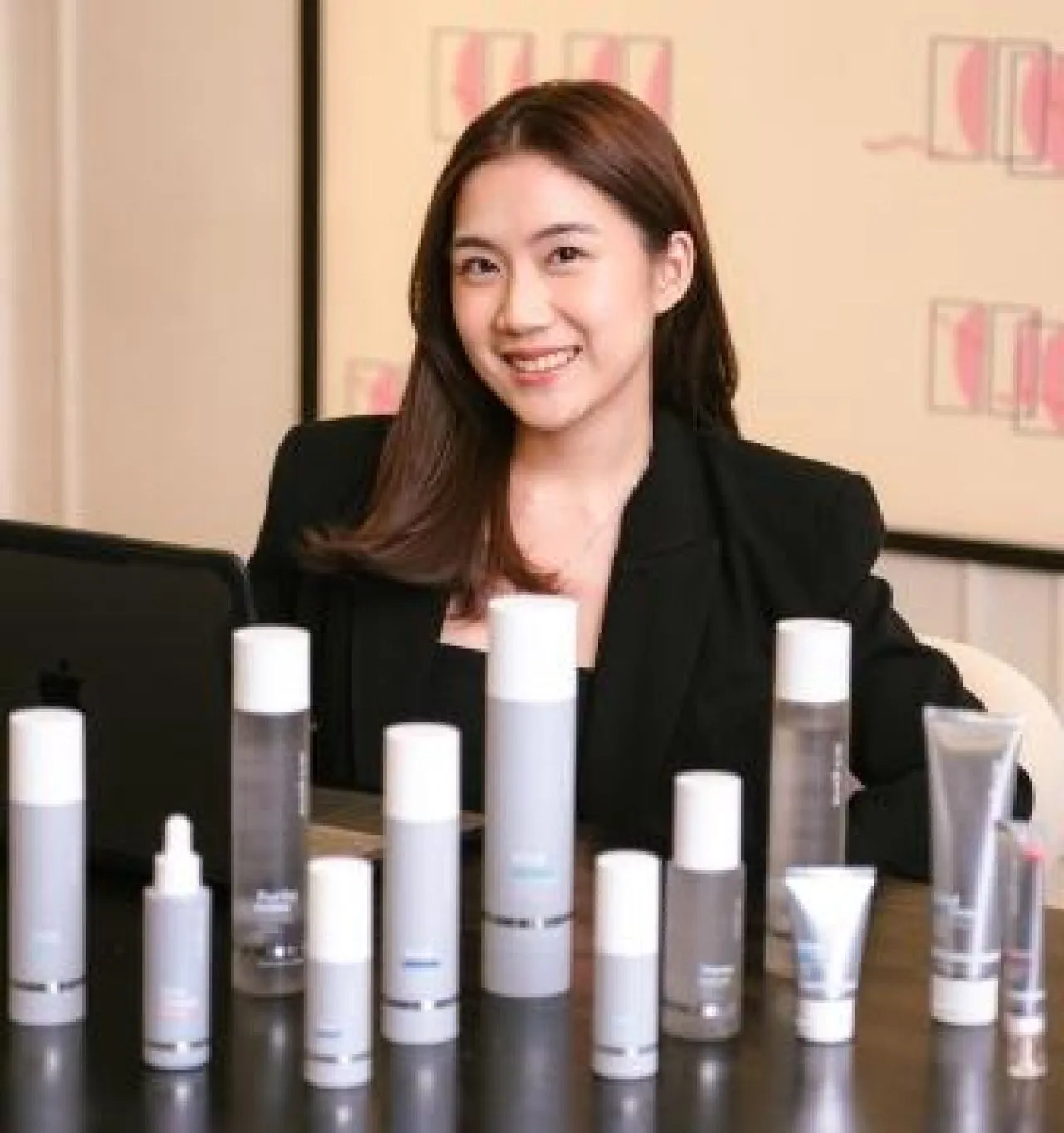 Skin Game Meraih Sukses di Industri Kecantikan Indonesia
