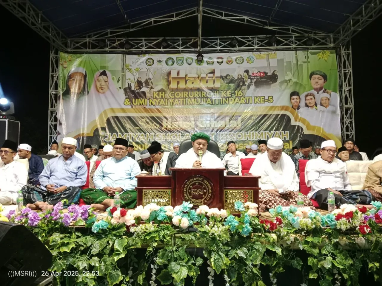 Ponpes Internasional AL ILLIYIN Gelar Haul ke 16 KH Choirur Roji