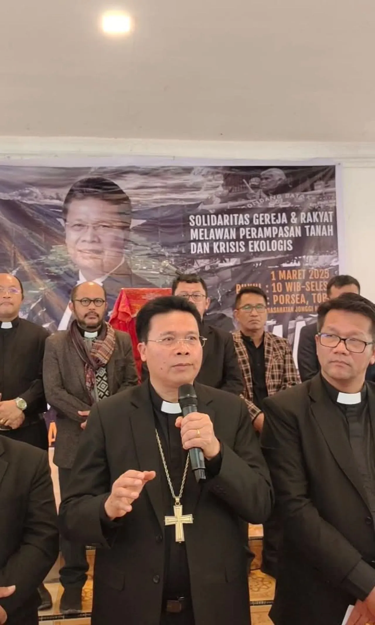 Pdt. Victor Tinambunan