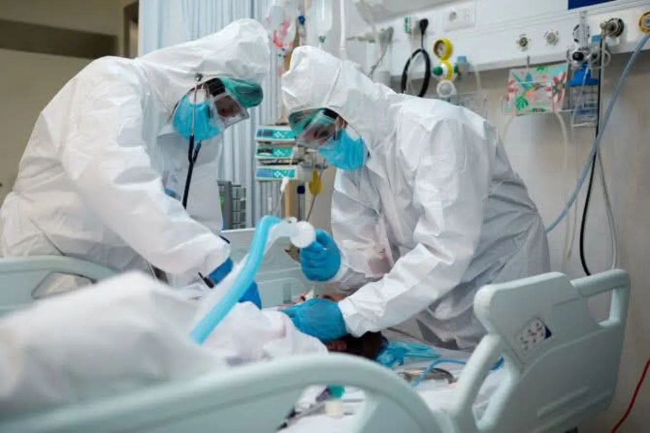 Kontroversi Suami yang Dihukum 5 Tahun Penjara Setelah Mencabut Ventilator Istrinya