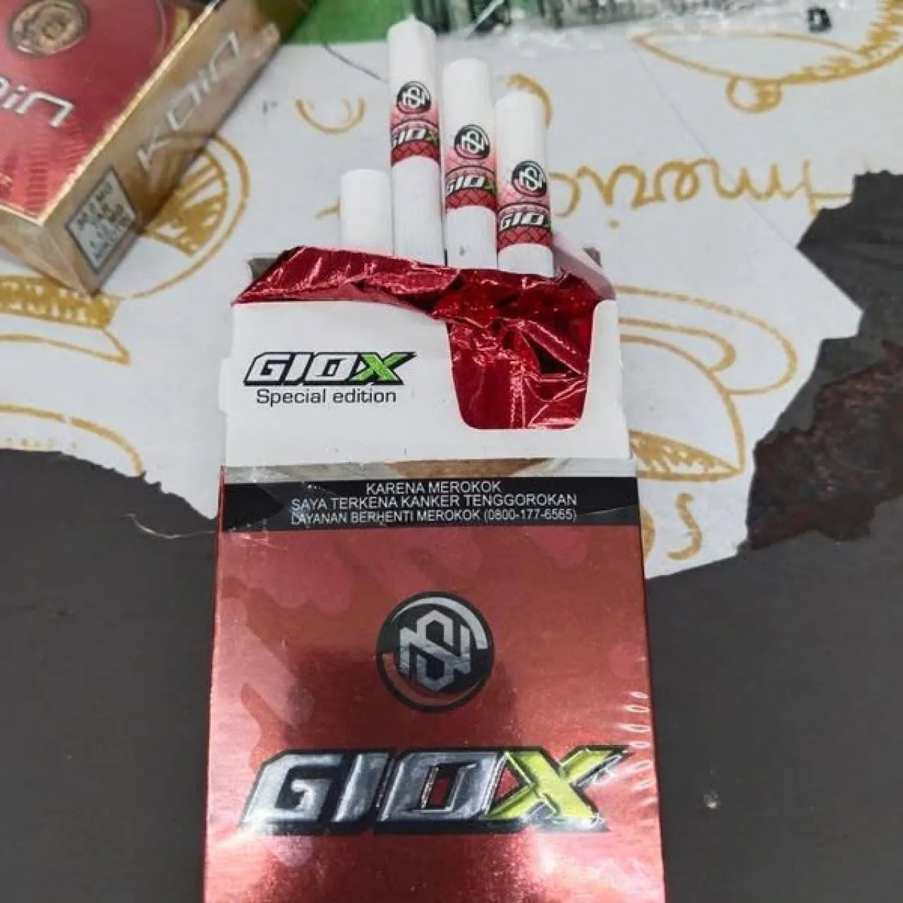 Vonis 1 Tahun 10 Bulan Penjara Bagi Joko Sudiono di Kasus Penjualan Rokok Ilegal