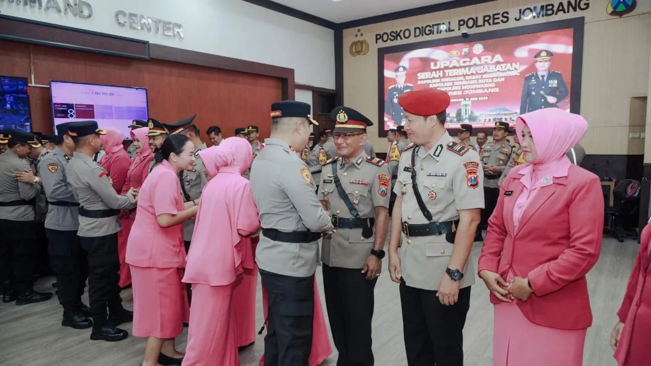 Sertijab di Polres Jombang, Ada Kapolsek Megaluh sampai Kasat Narkoba