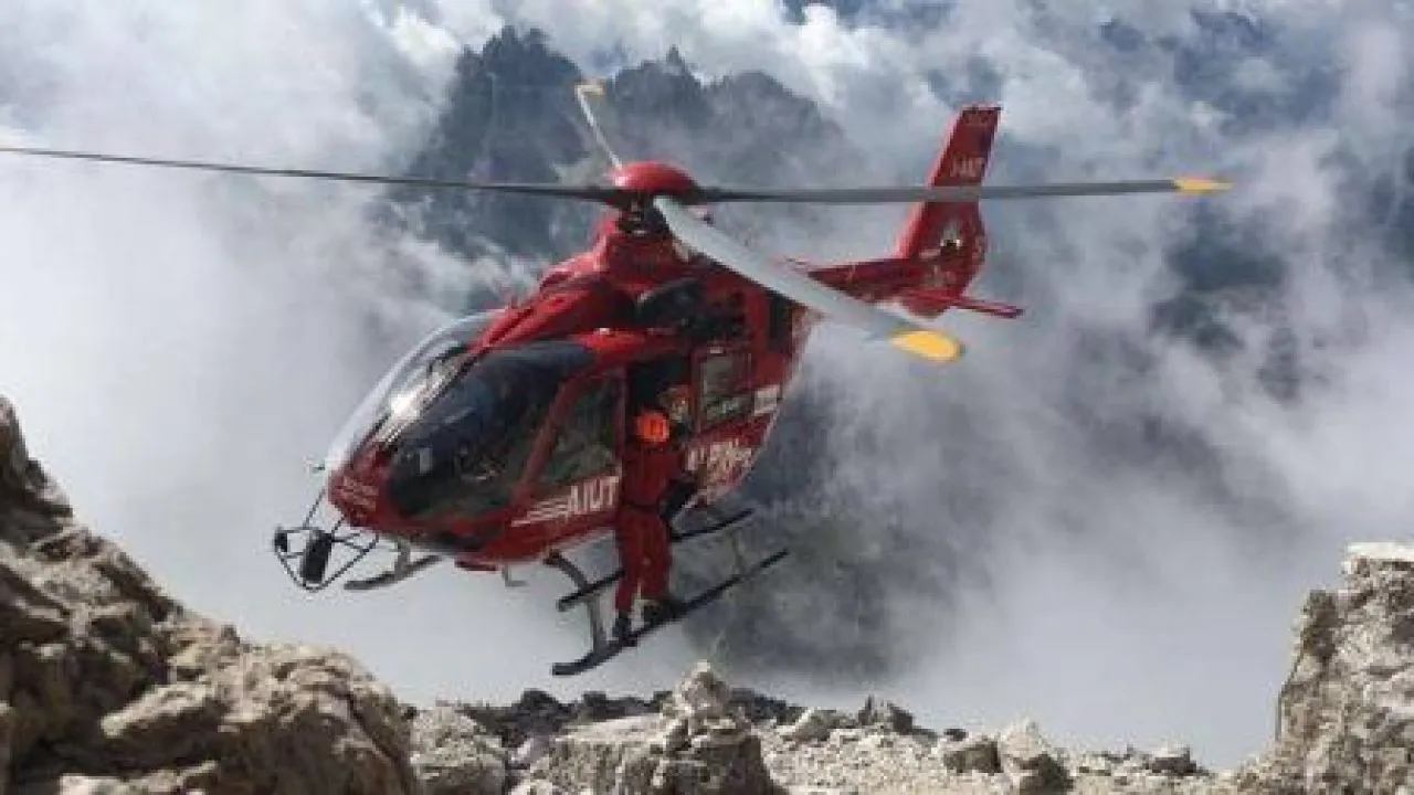 Pengamat Ungkap Tim SAR Tidak Terjunkan Helikopter Saat Evakuasi Turis Asal Brasil