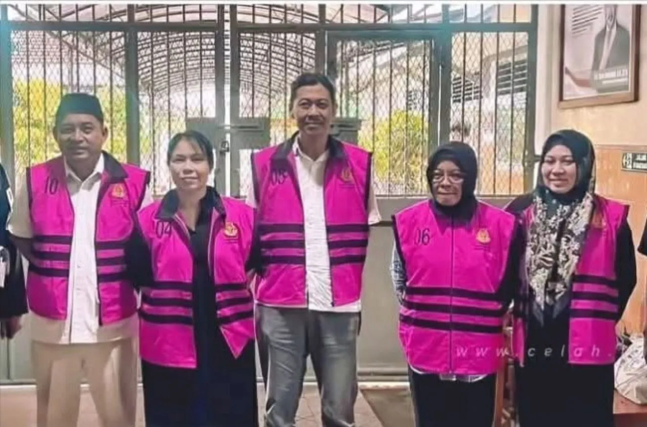 5 Terdakwa Korupsi Pengadaan Mobil Siaga Bojonegoro Divonis Rendah