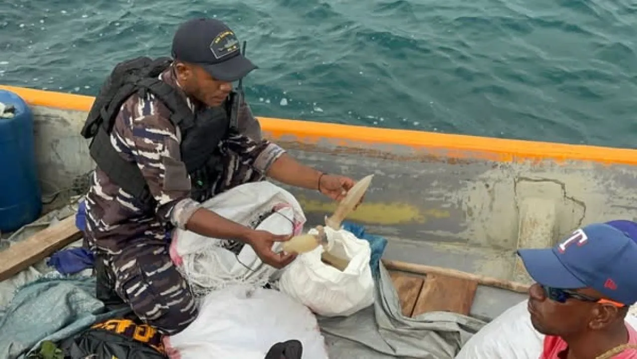 Lantamal X Jayapura Gagalkan Penyelundupan BBM dan Hasil Laut Bernilai Tinggi