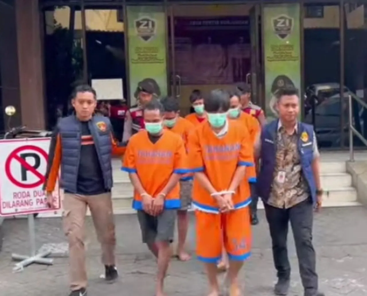 3 Pengoplos LPG Subsidi di Sidoarjo Divonis 10 Bulan Penjara