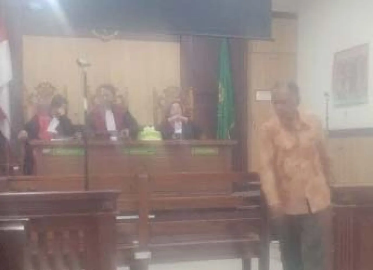 Kepala Desa Wedoroanom Divonis 5 Bulan Kurungan