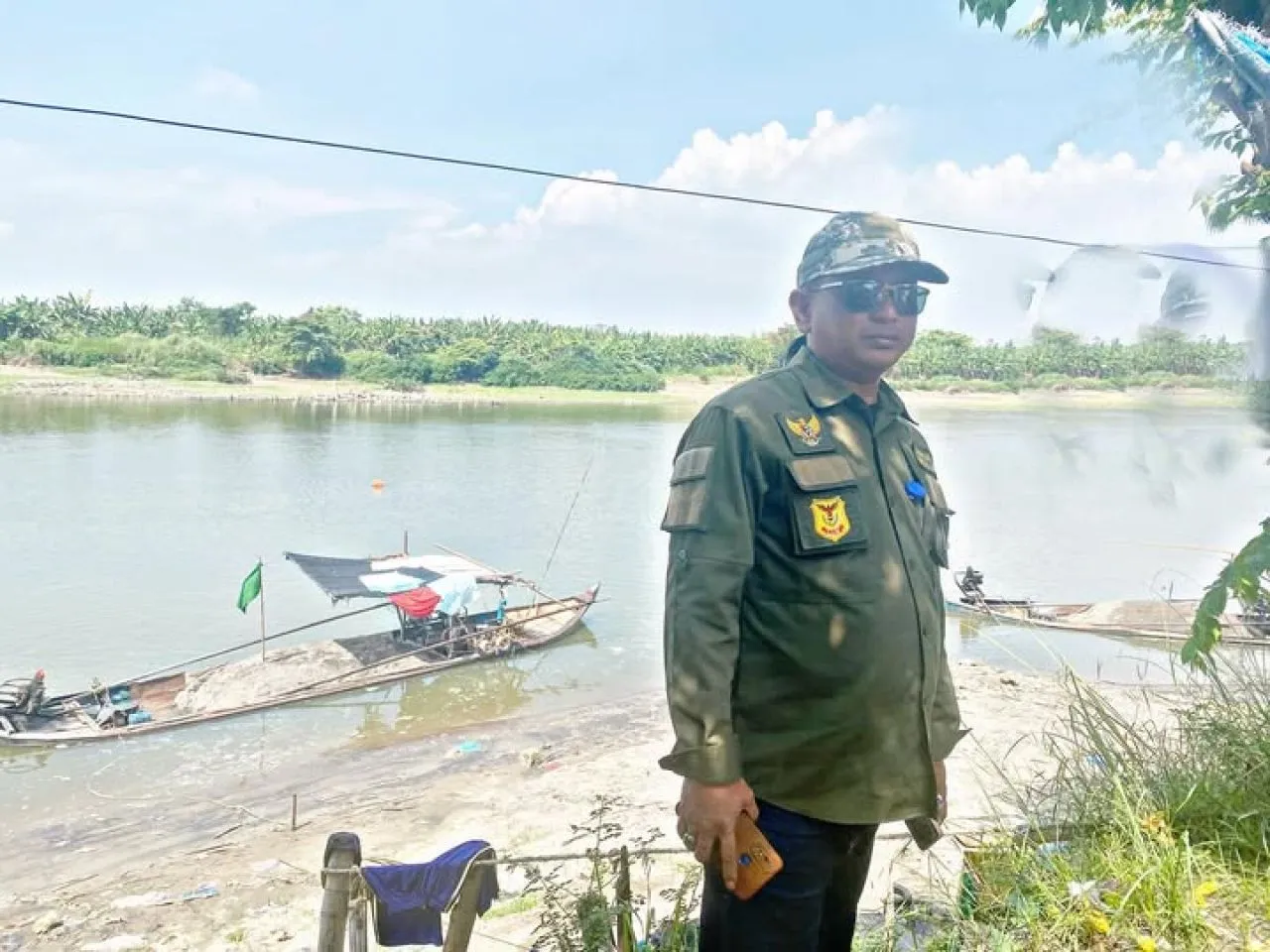 Tambang Pasir Ilegal di Desa Simo Gilis Minta Ditutup