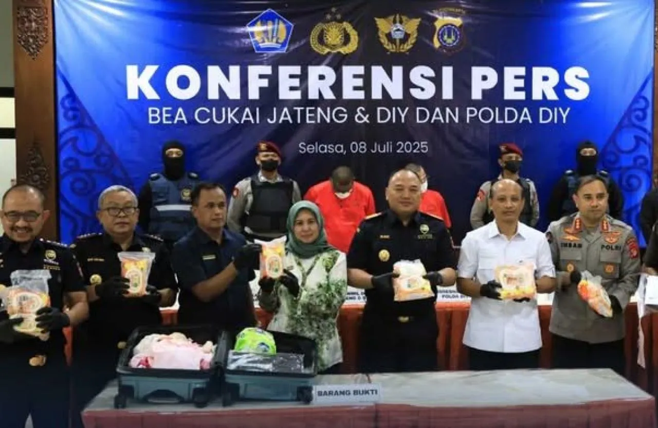 Bea Cukai Gagalkan Penyelundupan Ribuan Gram Sabu Cair