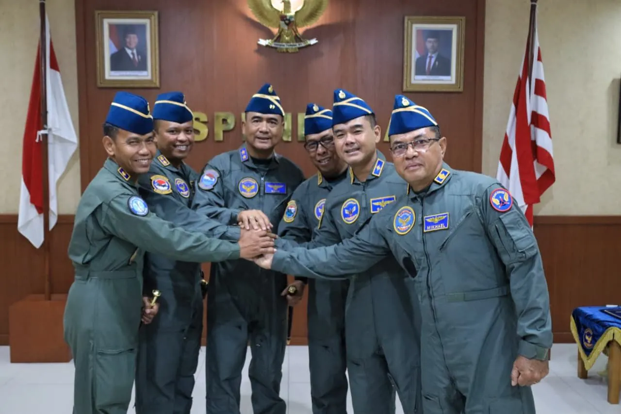 Serah Terima Jabatan Dirlambangja dan Dua Komandan Lanudal Puspenerbal
