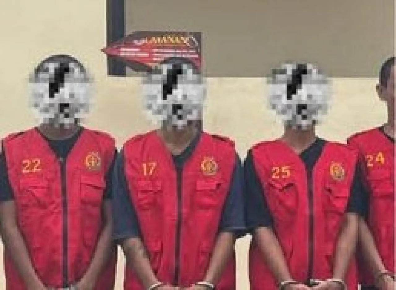 Polres Bangkep Limpahkan 3 Tersangka Kasus Pengeroyokan ke Kejari Banggai Laut