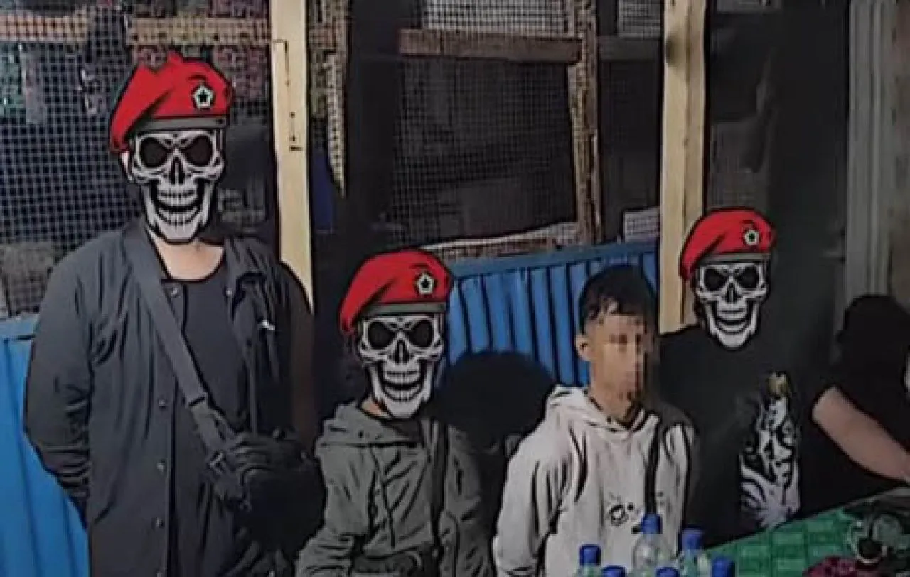 Kronologi Perampokan di Toko Alfamart Kelurahan Warujayeng