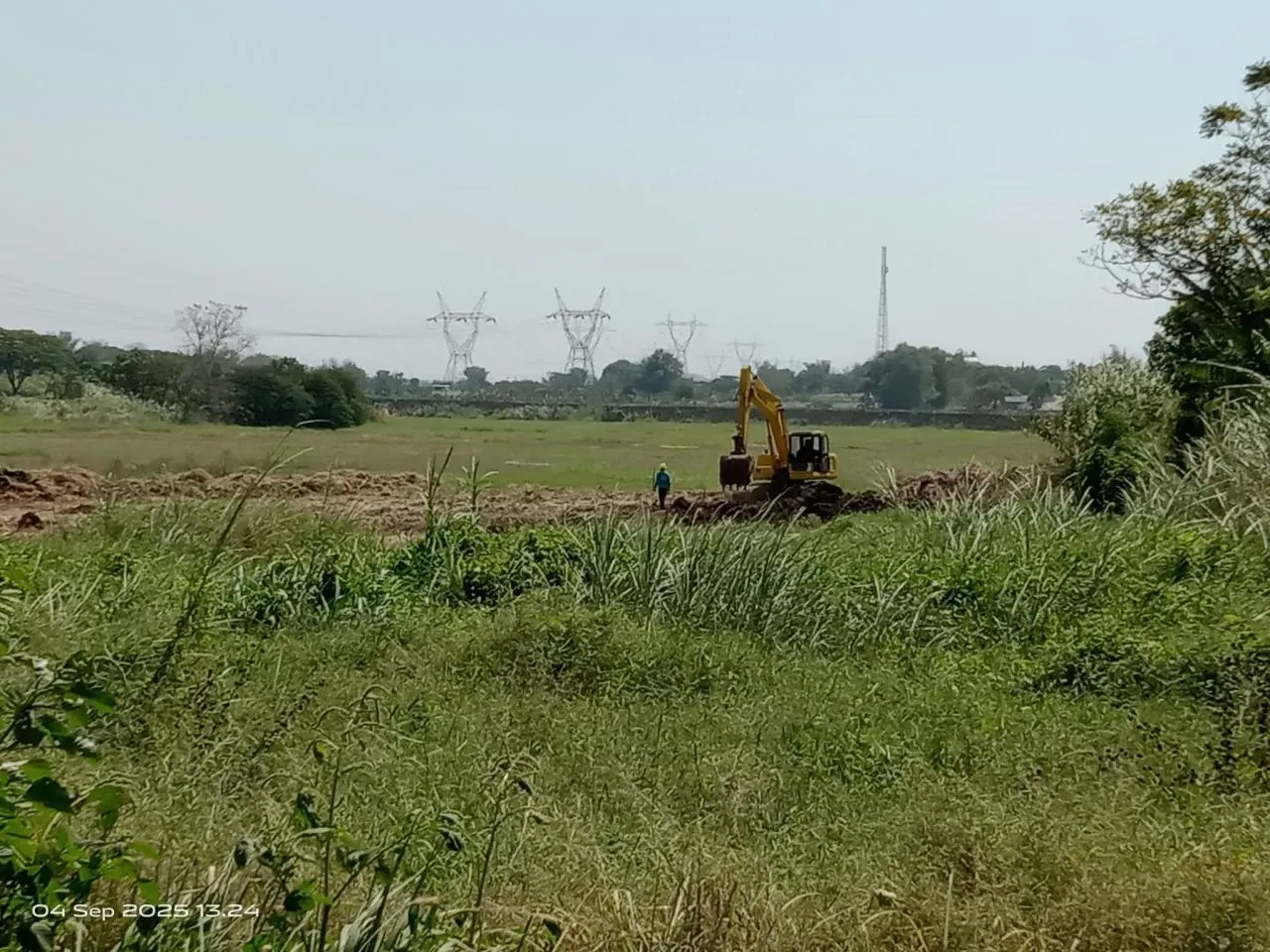 Proyek Galian Tanah Waduk Ngepung Gresik Bernilai Ratusan Juta Rupiah