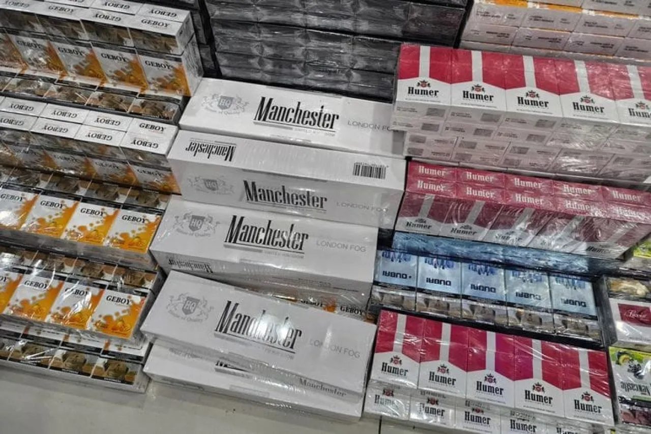 Rokok Ilegal dari Batam Beredar Luas di Madura
