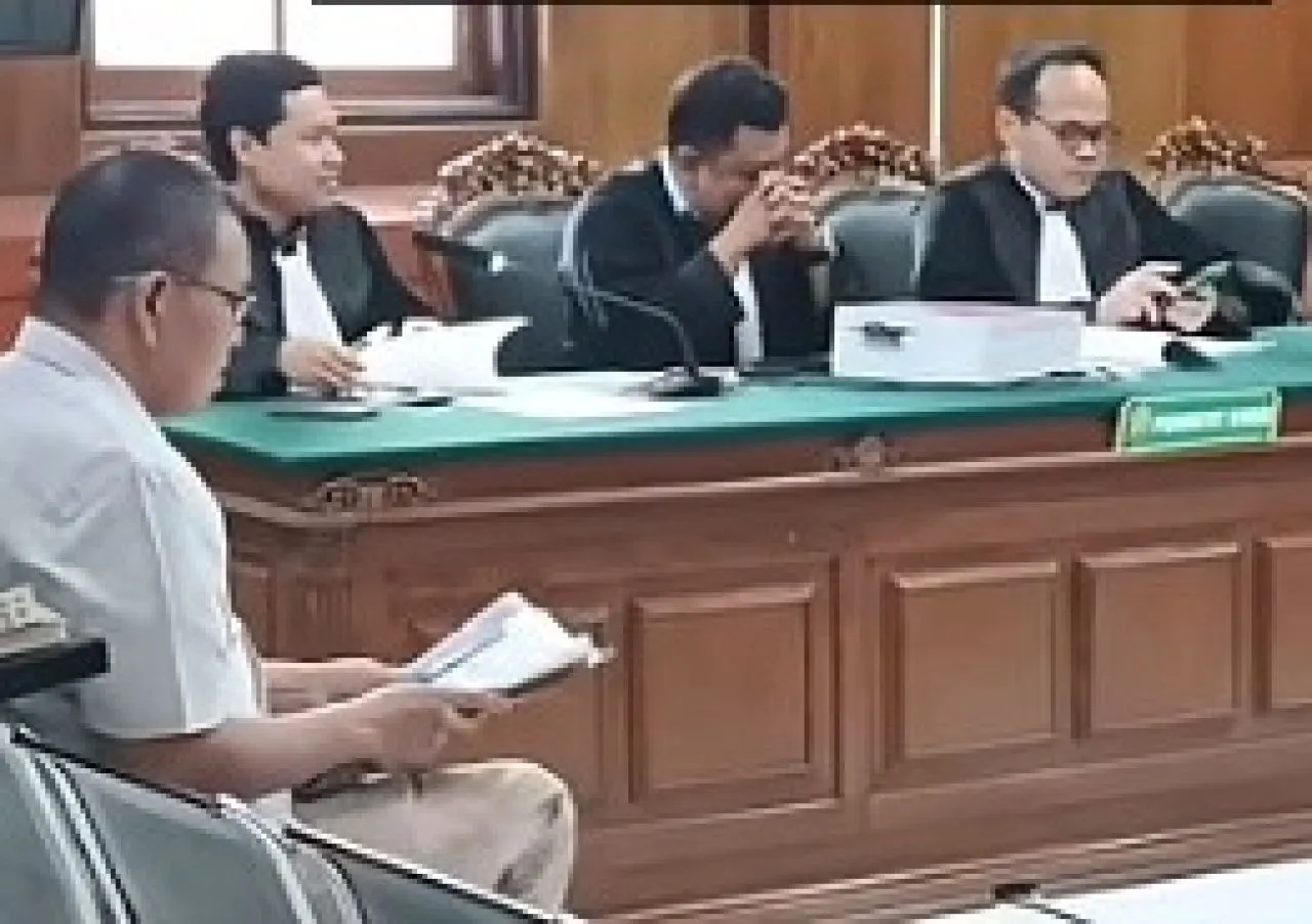 Direktur PT Standar Beton Indonesia Divonis 3 Tahun 8 Bulan