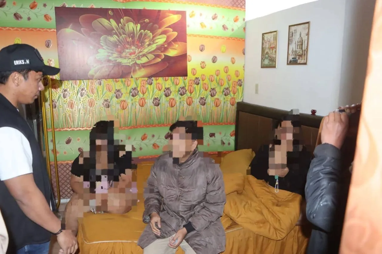 Puluhan Pasangan Mesum Terjaring Razia di Hotel Raya Berastagi