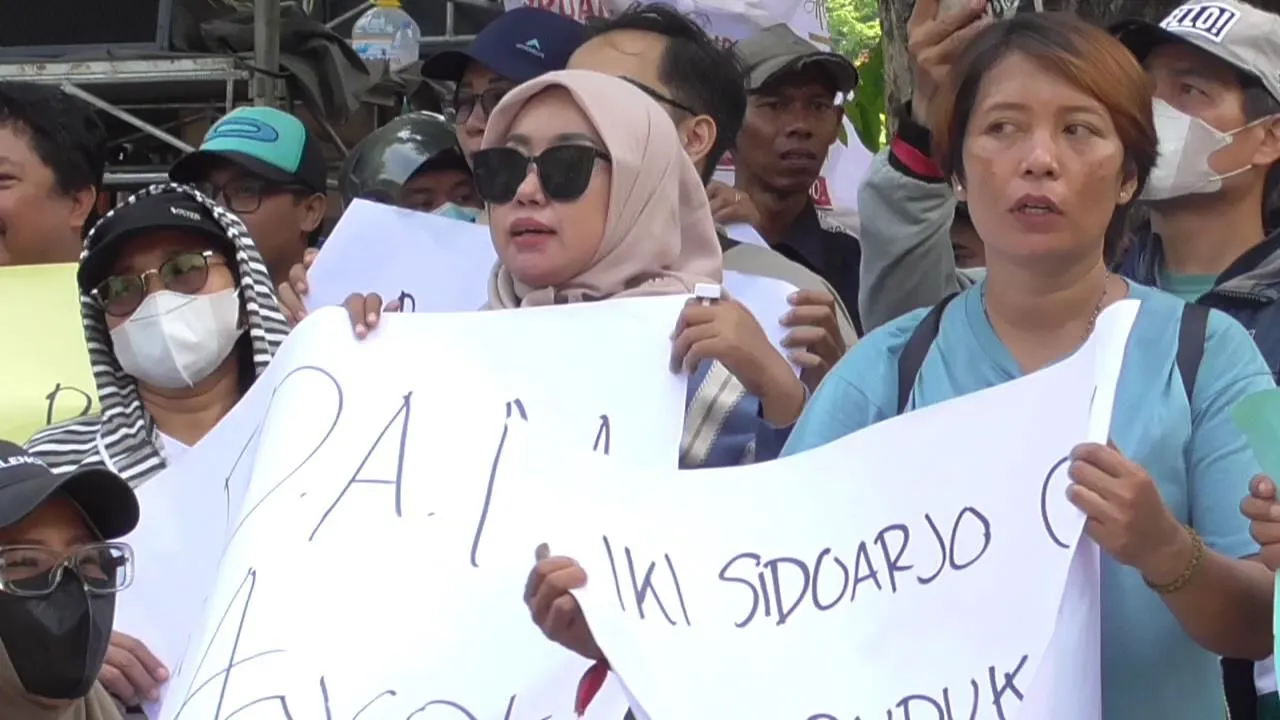 Warga Perumahan Alana Regency Tambak Oso Krisis Air Bersih