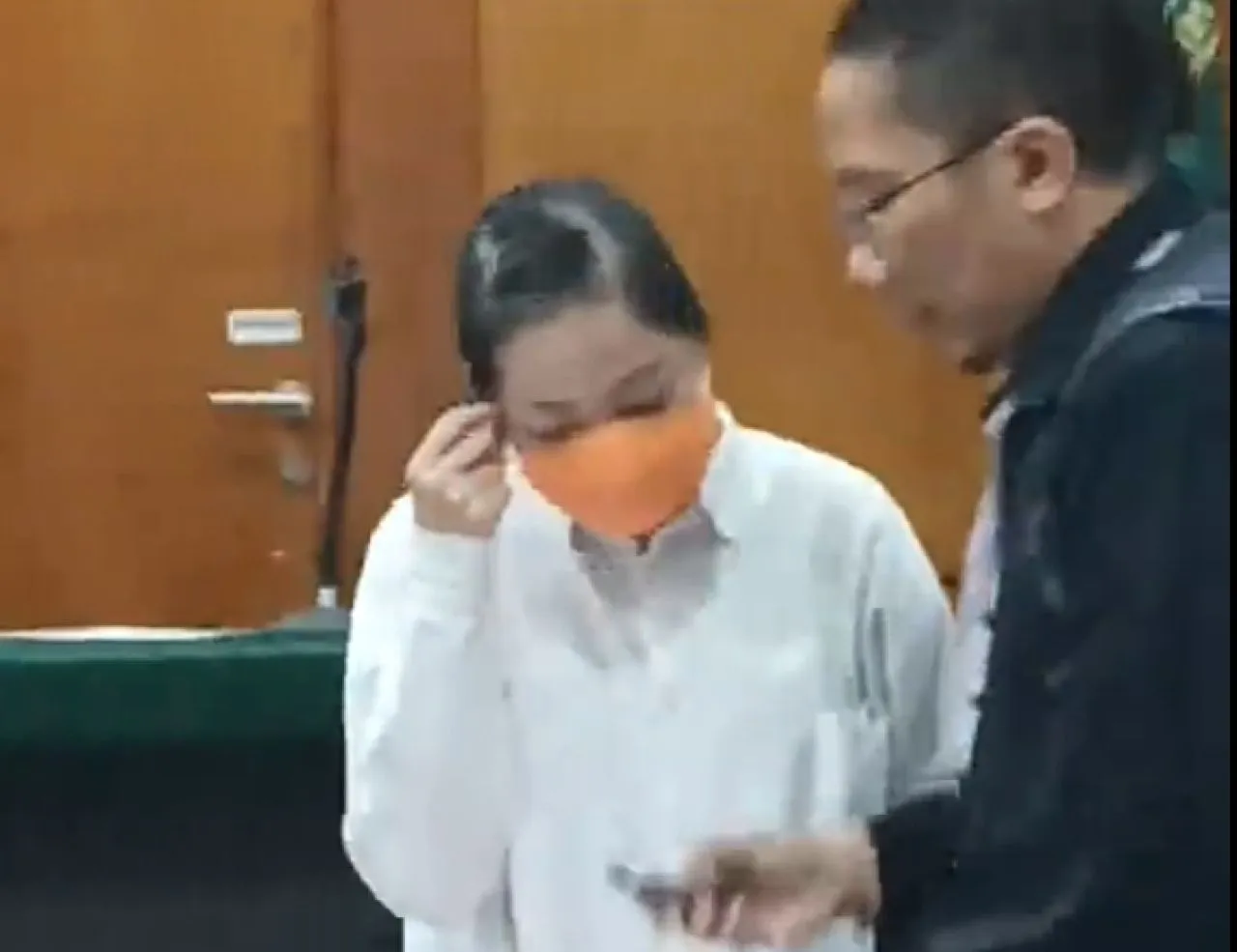 Isabella Angellia Yohanes Palsukan Cek UD Pelangi Industri Senilai Rp 225 Juta