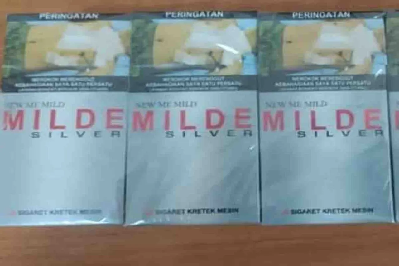 Abdul Razak dari Kelurahan Kowel Didakwa Simpan Rokok Ilegal