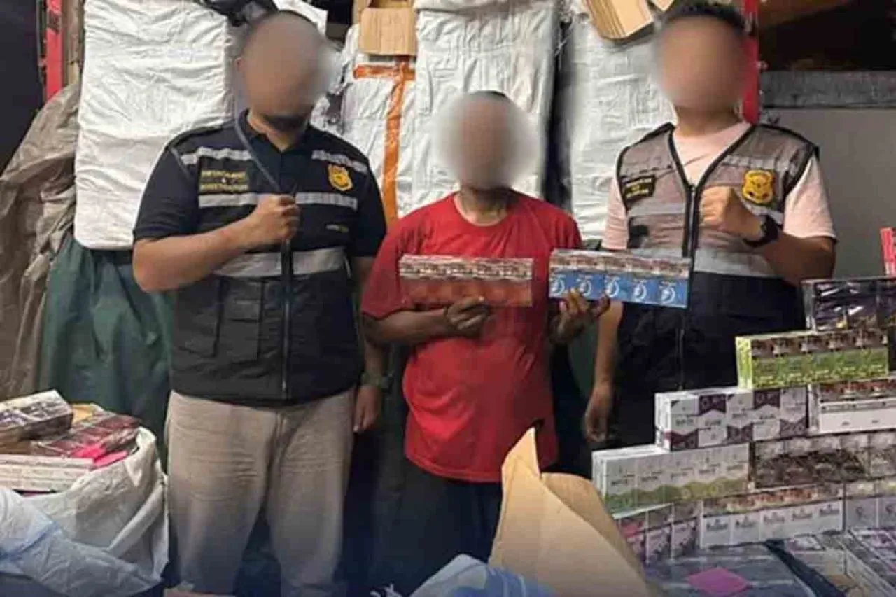Penyelundupan Jutaan Batang Rokok Ilegal Digagalkan di Tol Semarang