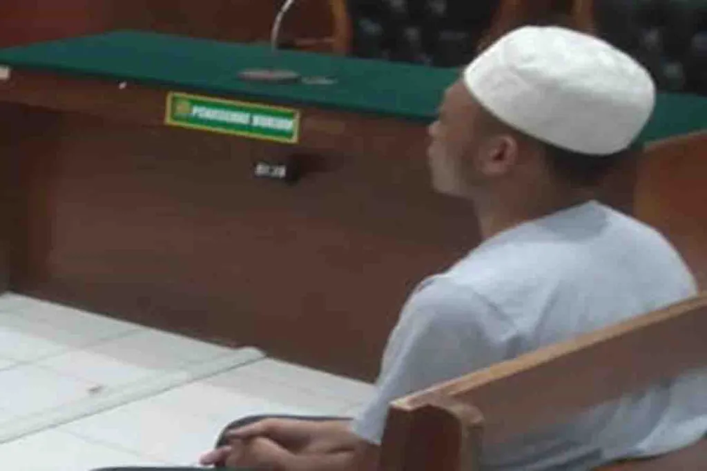 Pemilik Toko Al Fatah Dipidana Penjara dan Denda Rp 1 Miliar karena Jual Rokok