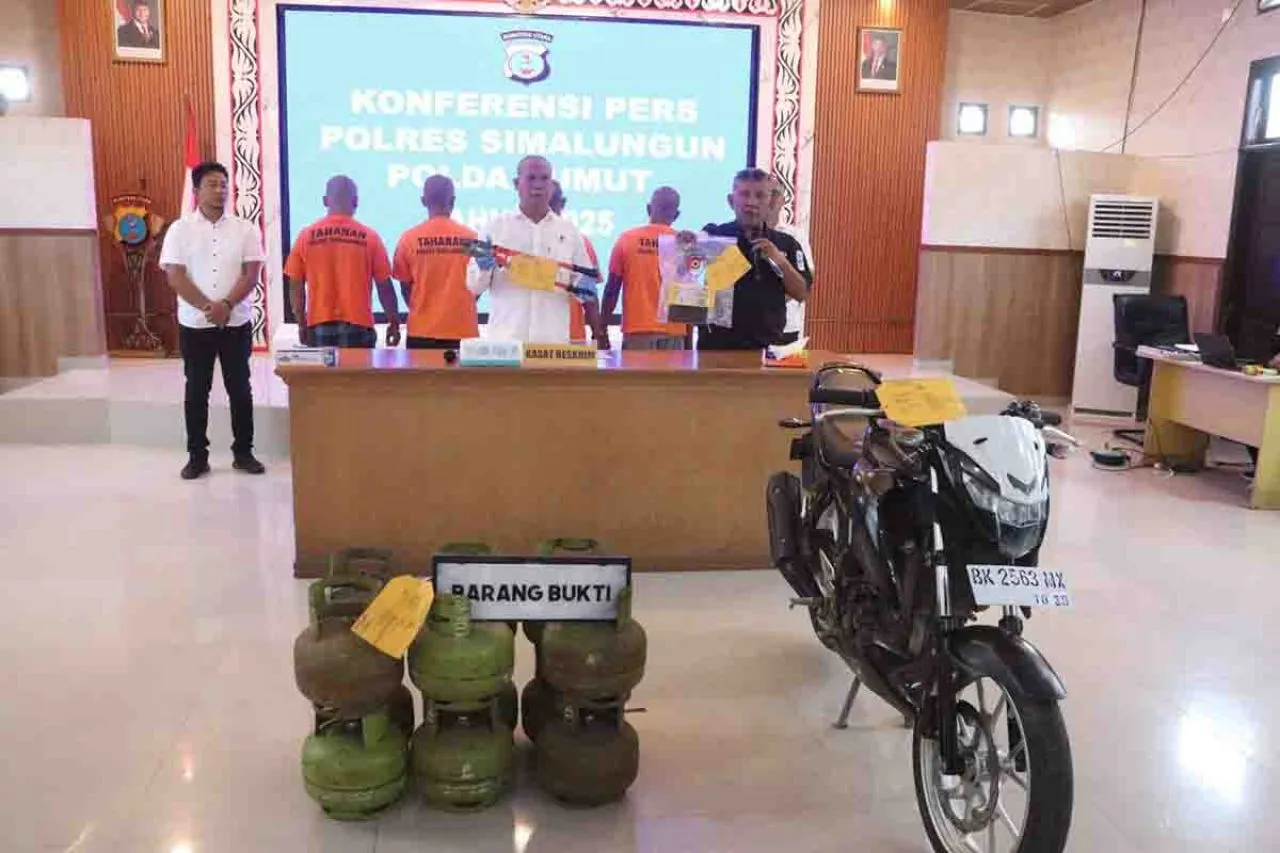 Kasat Reskrim Polres Simalungun Ungkap Sindikat Pencuri Tabung Gas LPG