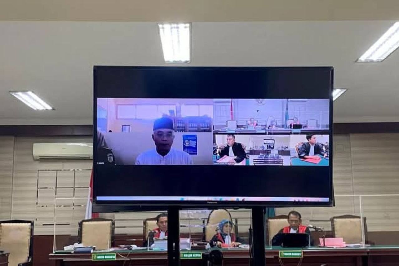 Sidang dengan terdakwa Sumadi di Pengadilan Tipikor Surabaya