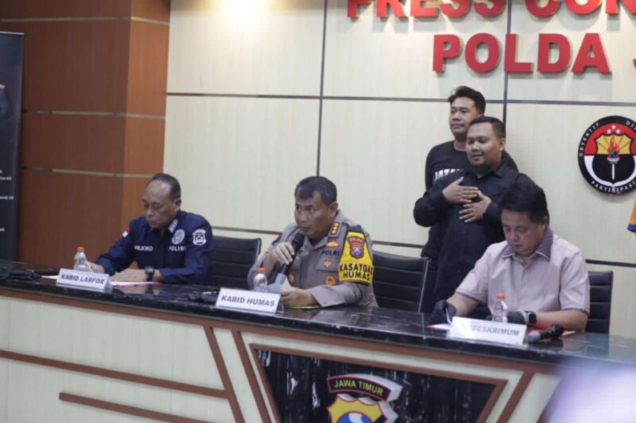 Kombes Pol Dirmanto saat konpers kasus mutilasi