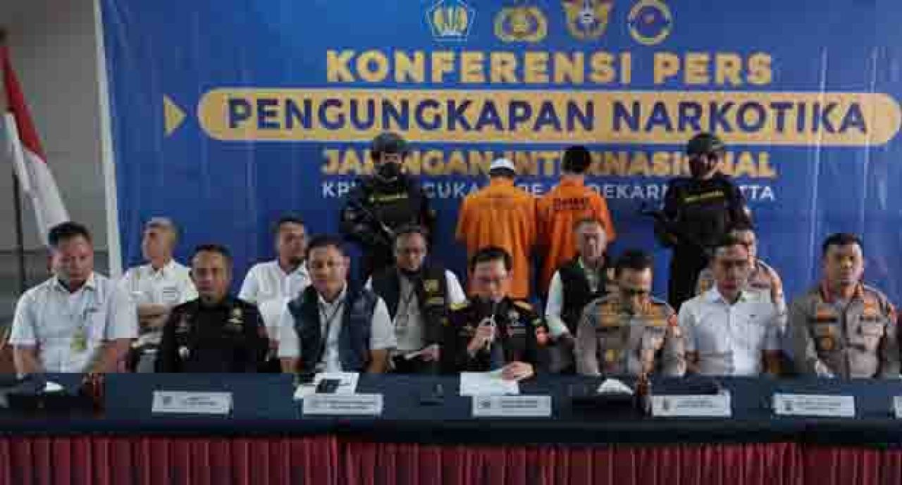 Konpers kasus penyelundupan narkotika jaringan internasional