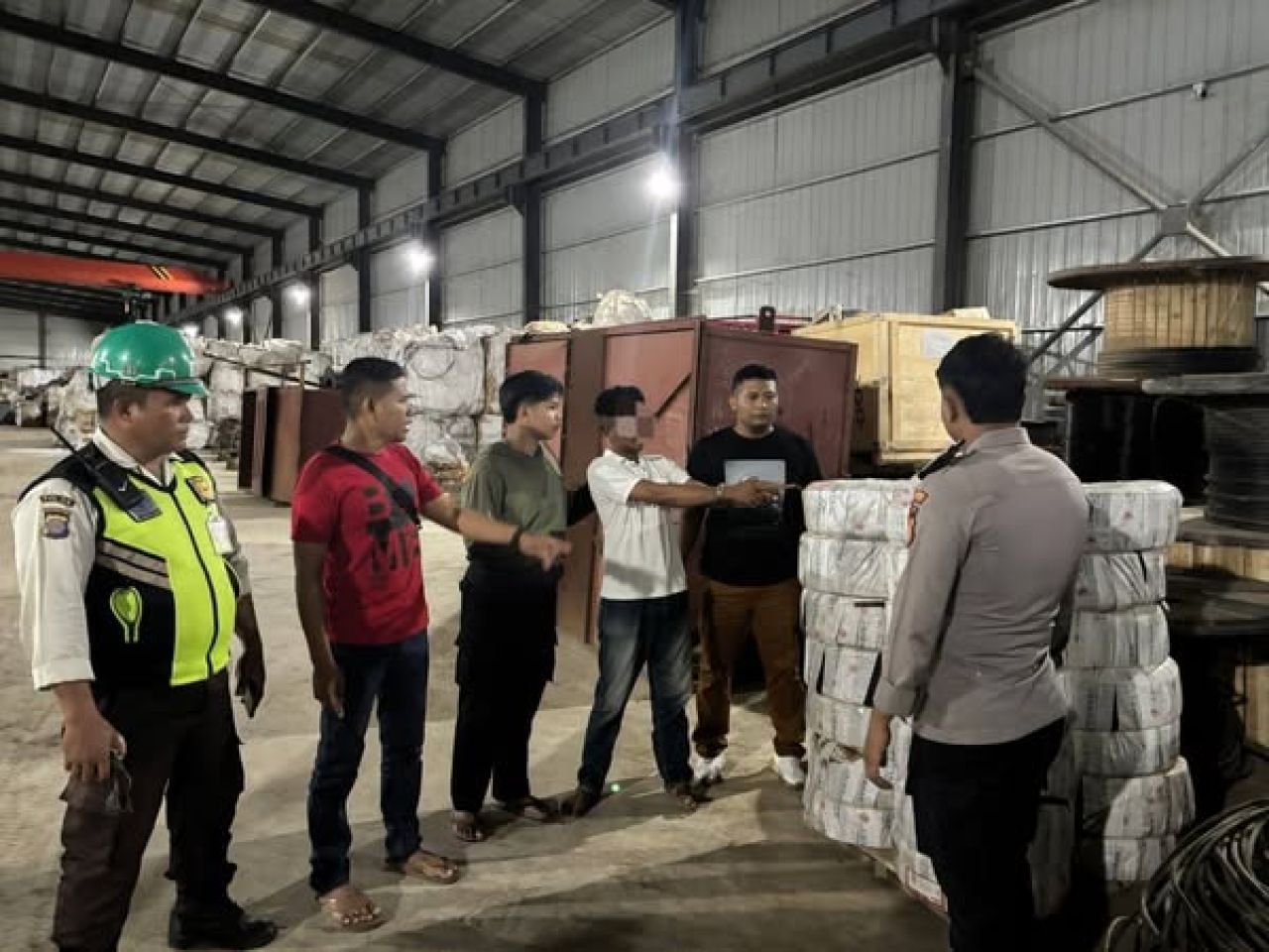 Reka adegan pencurian kabel PT KFI