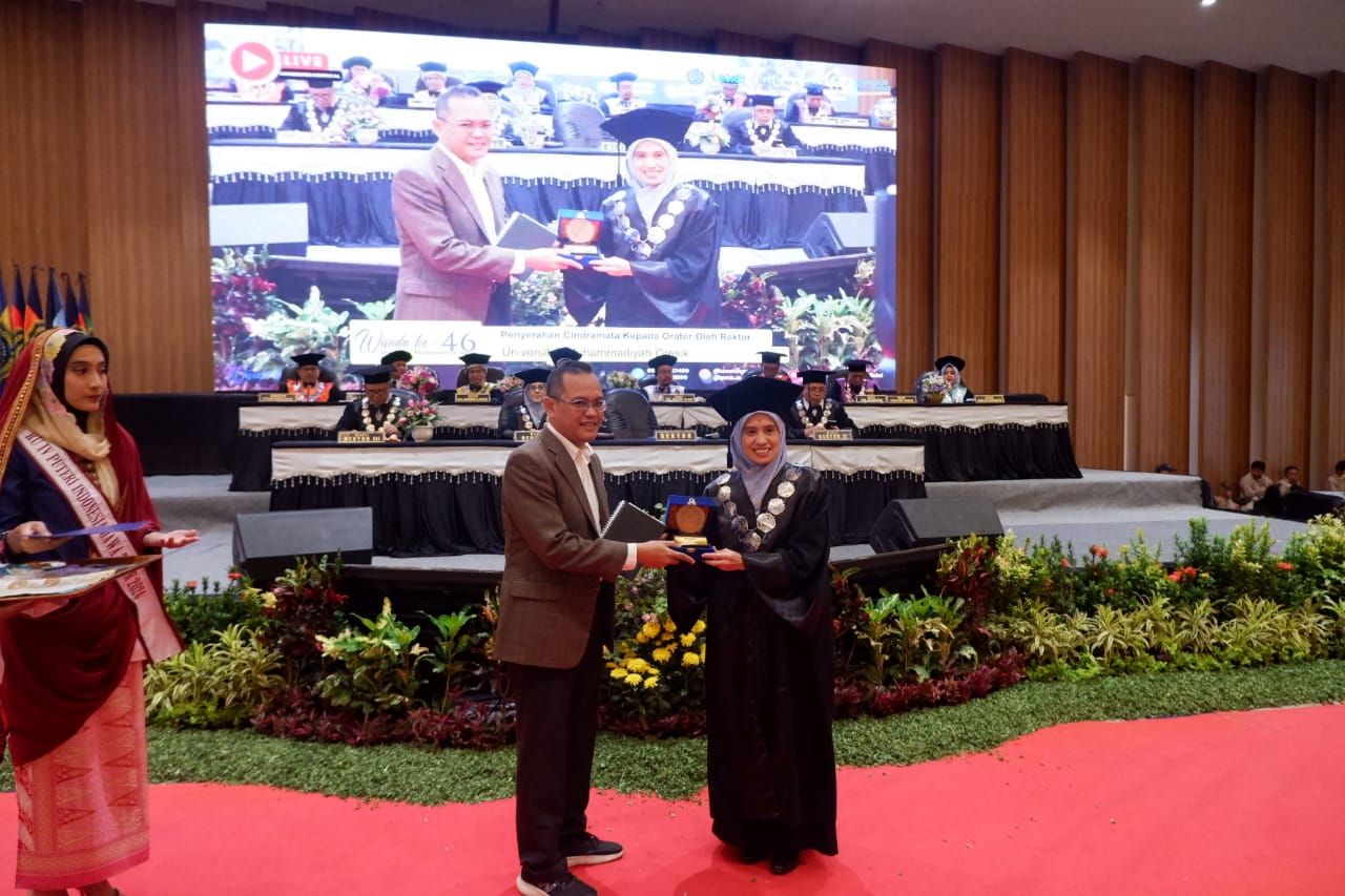 Wisuda Universitas Muhammadiyah Gresik