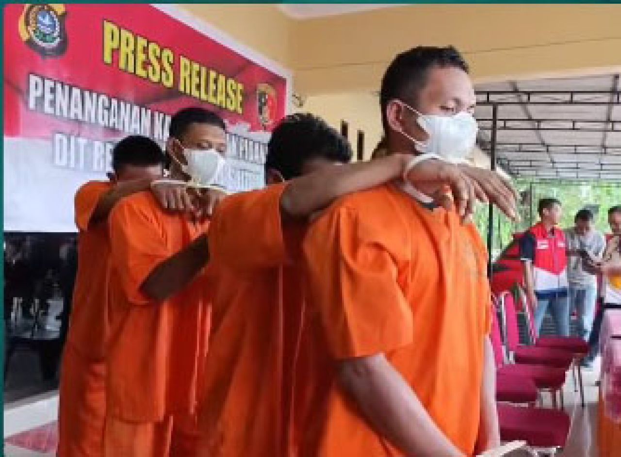 4 tersangka penyalahguna BBM dan LPG bersubsidi