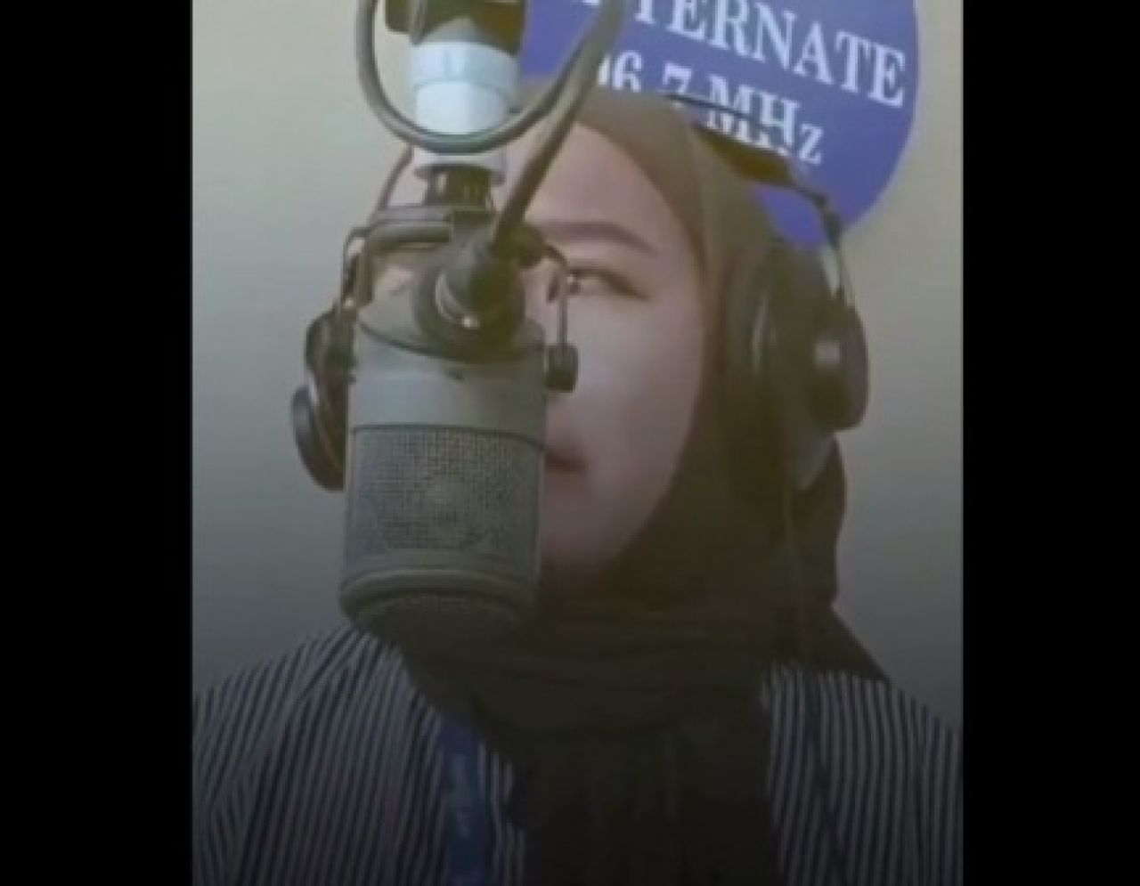 Penyiar RRI