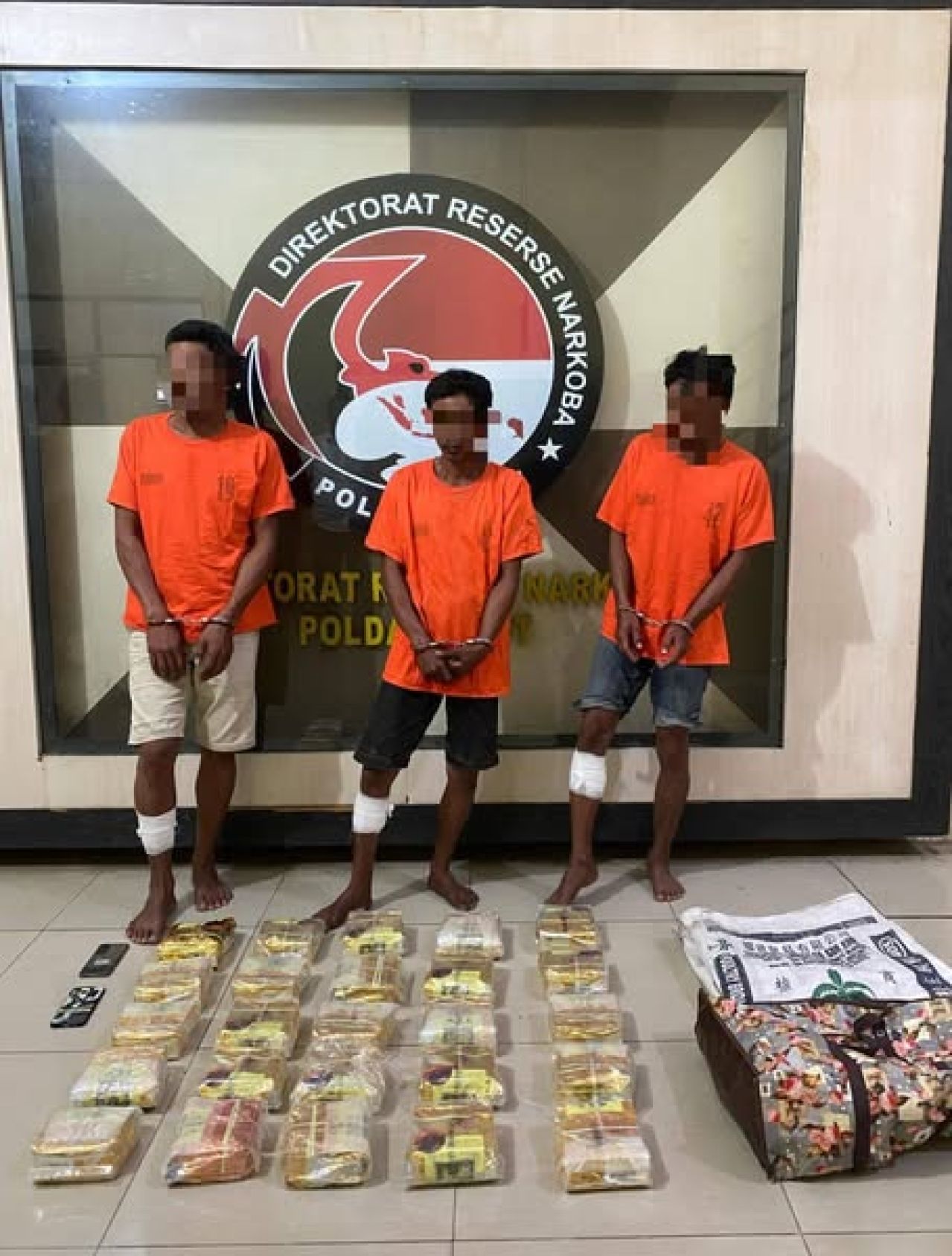 Pelaku dan barang bukti narkoba