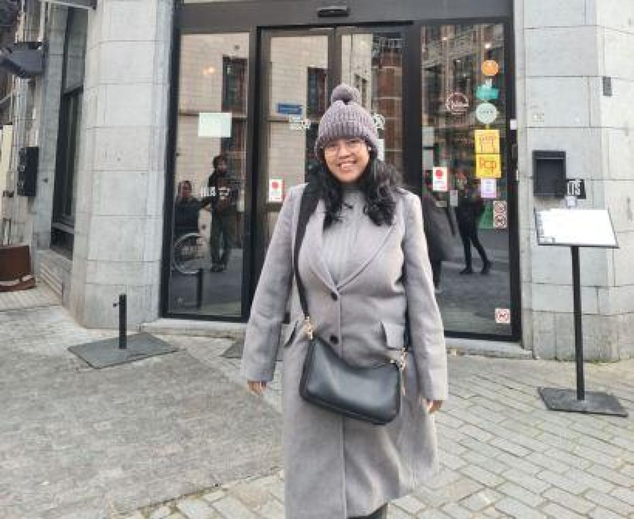 Dr. Elisa Indriasari