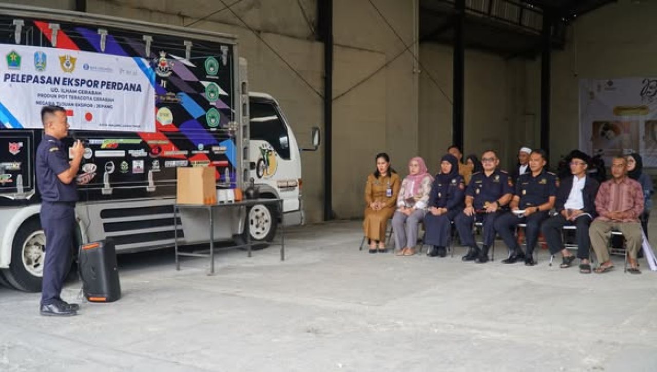 UD Ilham Gerabah ekspor pot gerabah