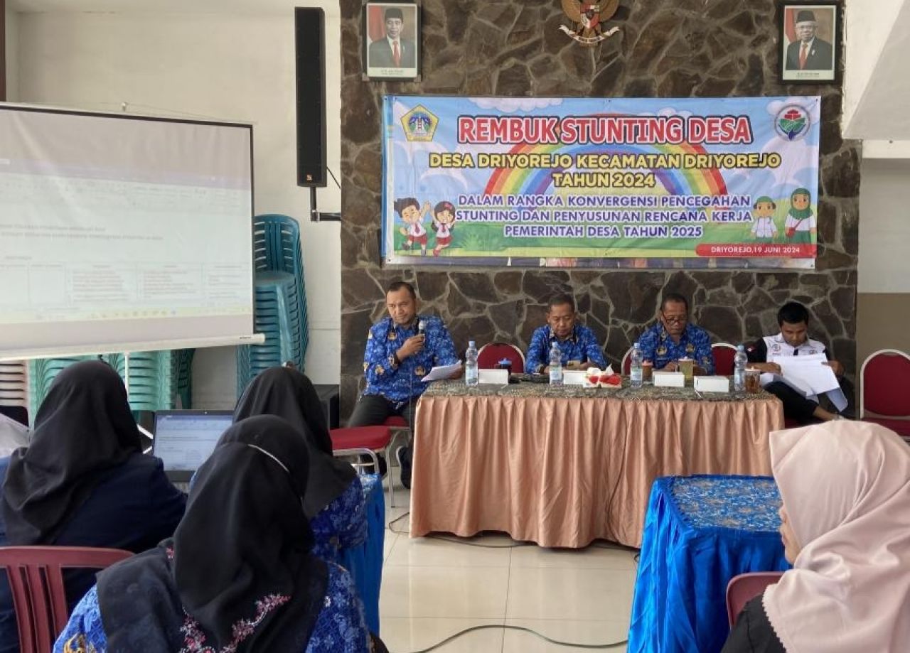 Kegiatan penyuluhan di Balai Desa Driyorejo