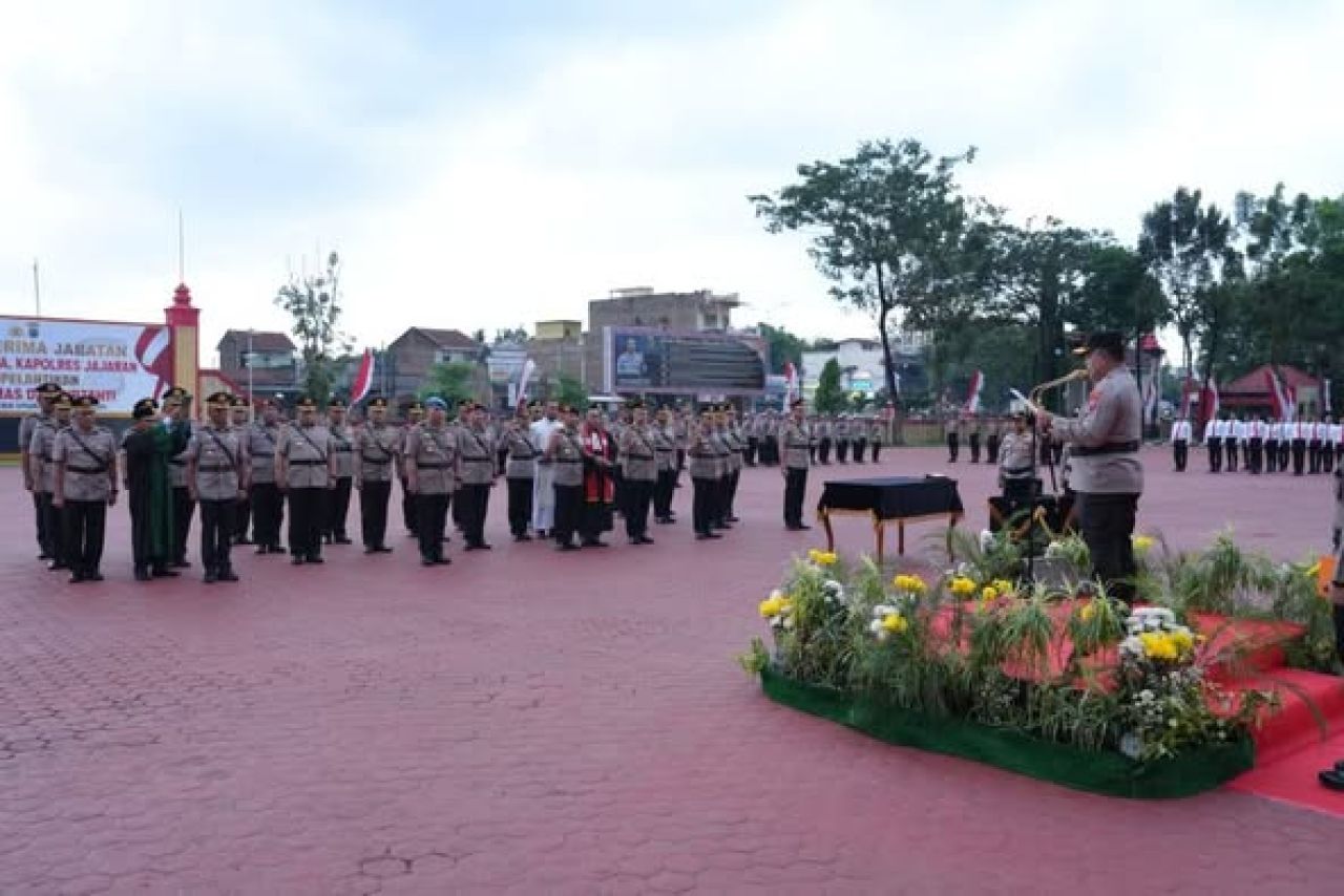 Sertijab Pejabat Utama dan Kapolres jajaran Polda Sumut