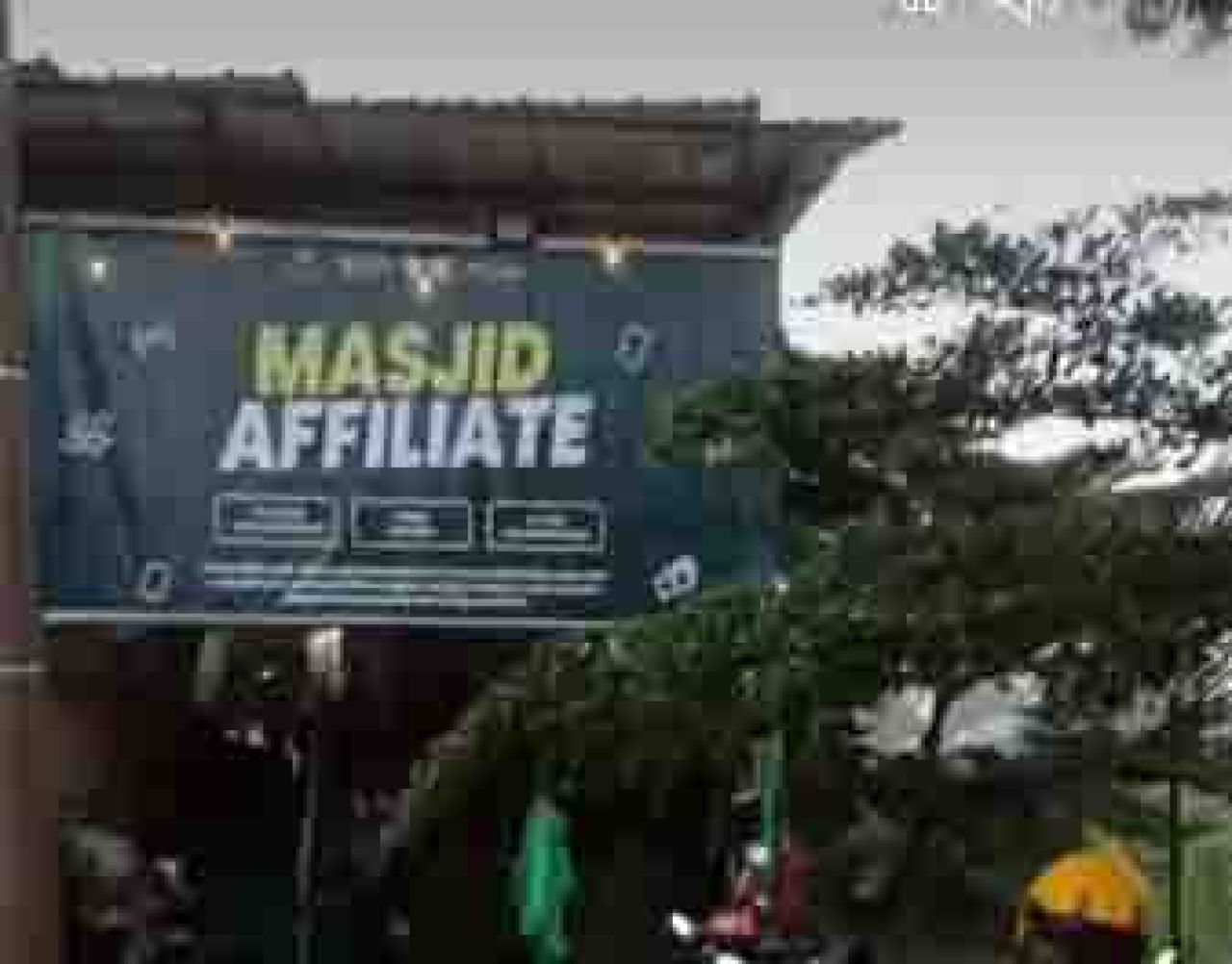 Masjid Al Kahfi yang terletak di Kampung Bunut
