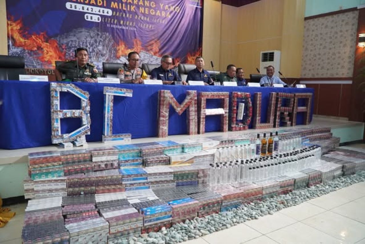 Pemusnahan rokok ilegal di Bea Cukai Sampang