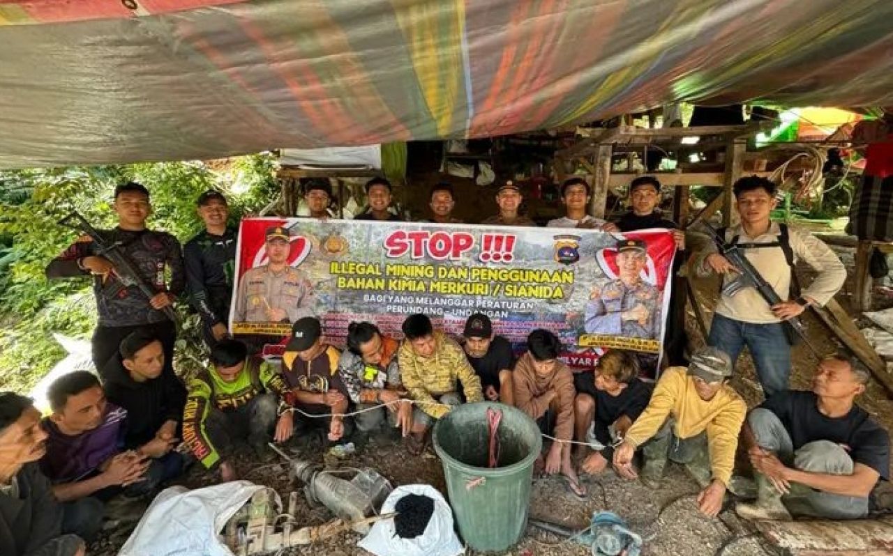Pelaku tambang ilegal di Solok Selatan
