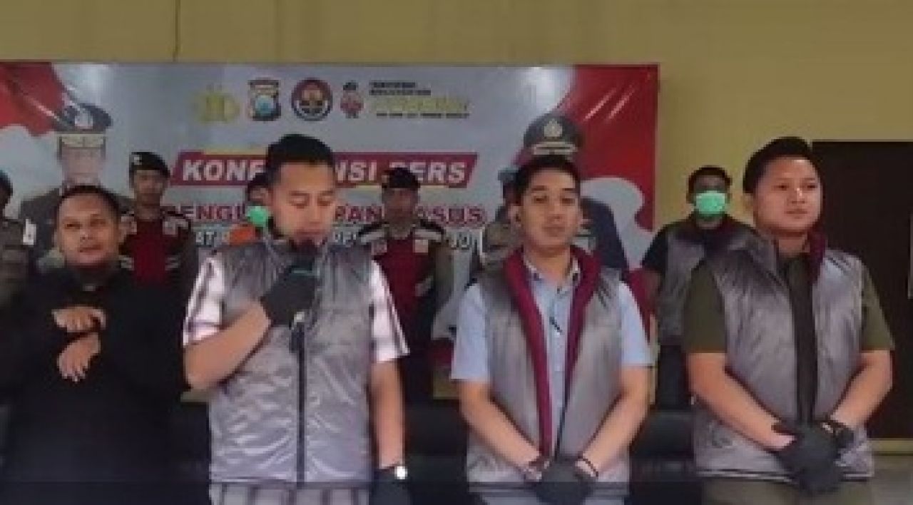 Kasat Reskrim Polresta Sidoarjo saat konpers
