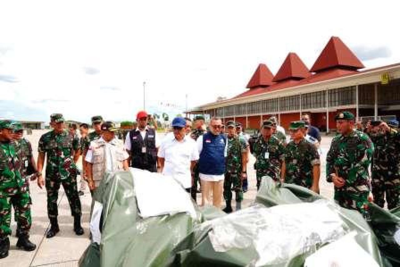 Tim bantuan kemanusiaan TNI